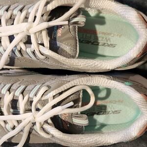 Skechers Gray and White Sneakers